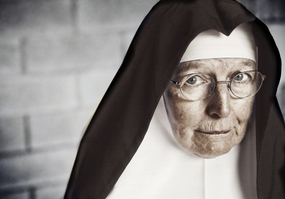 Porträttbild nunna - Fotograf Malmö Anders Roos
